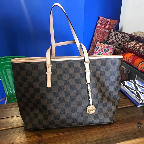Michael Kors Checkered Bag Deals, 58